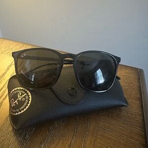 Ray-Ban Black Sunglasses with Case